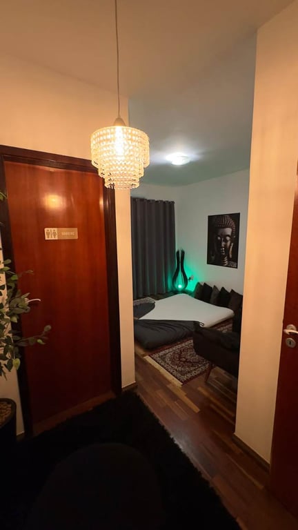 Yasmin Almeida Massoterapeuta Massagem sensual em