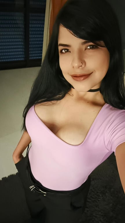 Michelle Massagem relaxante e sensual