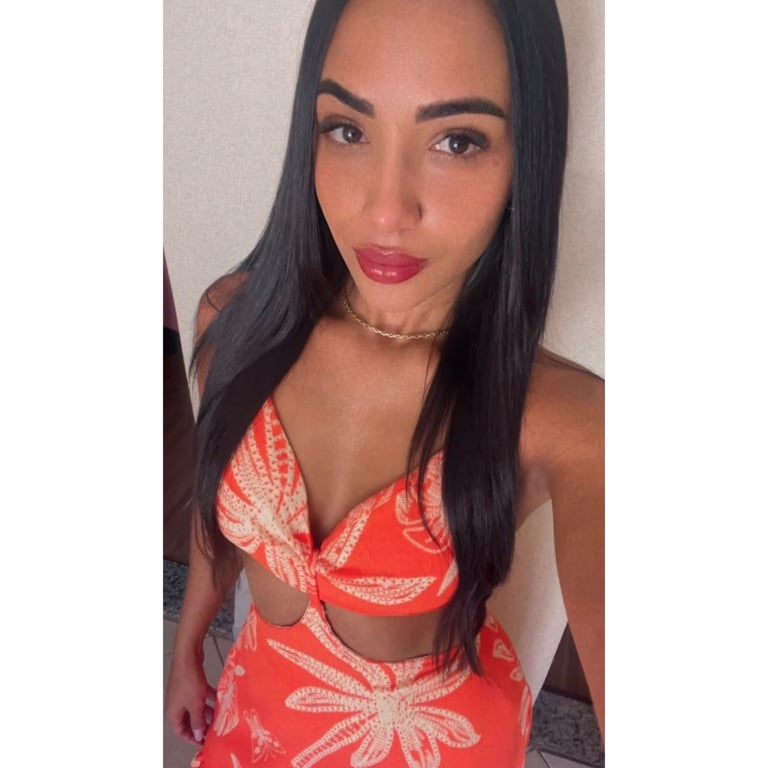 Melissa Nova Terapeuta . Vivence Espaço Terapêutico Massagem nuru