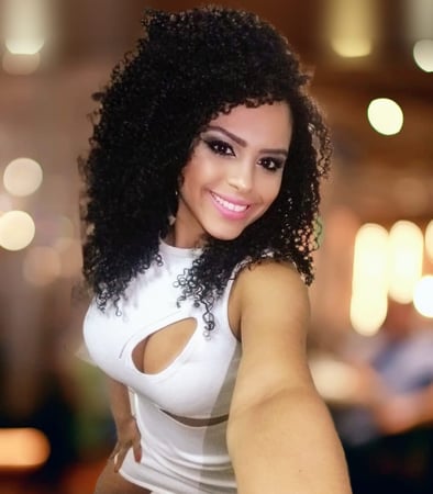 Massagista sensual em São Paulo - SP - Isa Salles Massagista-Massagem Tântrica e Nuru - Morumbi/SP
