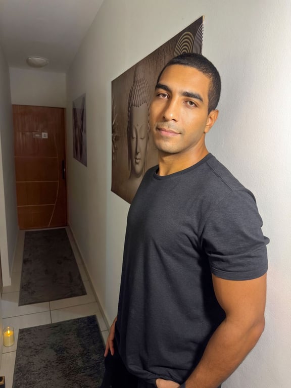 Douglas Diaz Massagem tântrica em