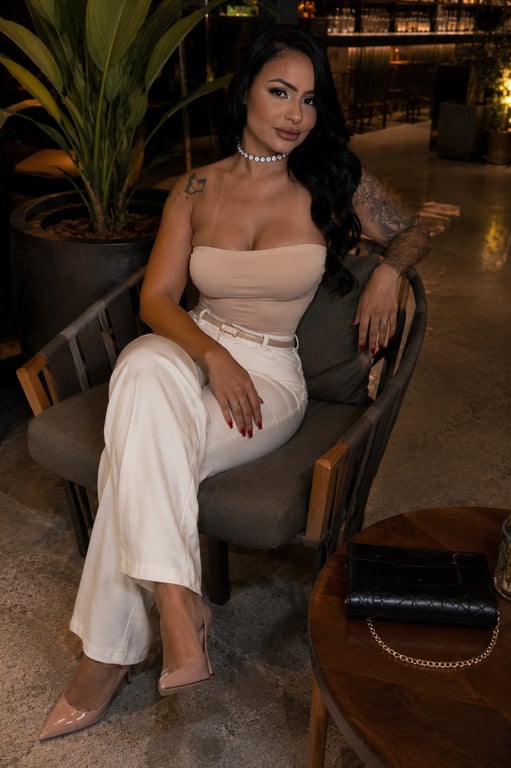 Bel Lins | Massagem Sensual e Relaxante com Toque Especial 24Hs