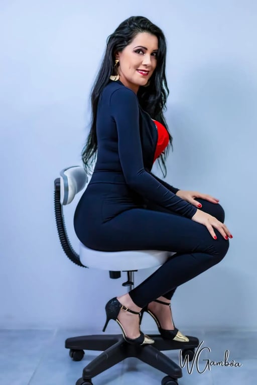Meggy Terapeuta Mãos de Fada