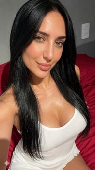 Antonella sem censura…Assine e vá além !!