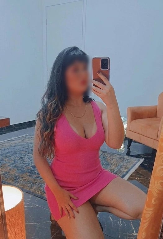 Lorena Labios de Mel : Massagem Erotica