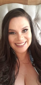 Lana Garcia - uma experiência de conexão, relaxamento e bem estar.