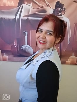 Valeriah Terapeuta Corporal massagem relaxante