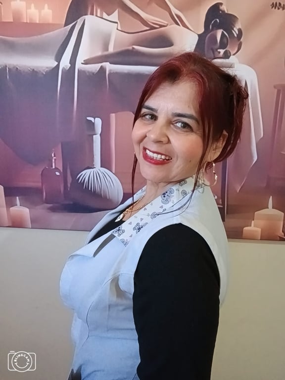 Valeriah Terapeuta Corporal massagem relaxante
