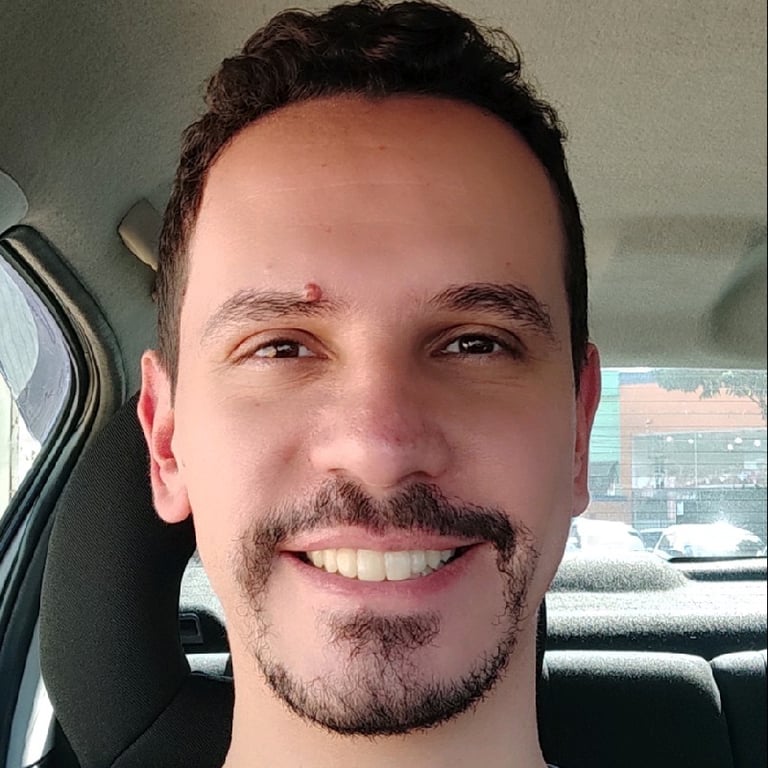 J.R Terapeuta Tântrico Massagem nuru em