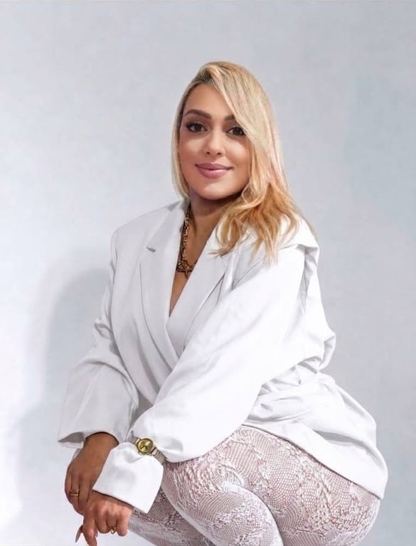 Samy, Carinhosa , Simpática e com uma massagem inesquecível! Massagem sensual