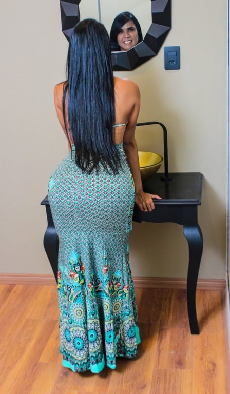 Sher A melhor terapeuta atendendo em sala de 30 m2 massagens Massagem tântrica