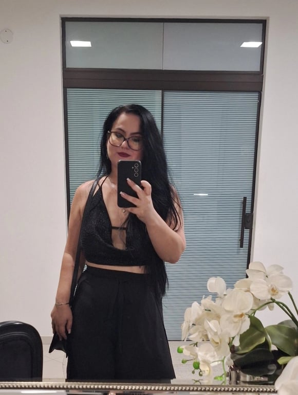 Prazer através dos toques. Nuru, tântrica, relaxante Massagem sensual em