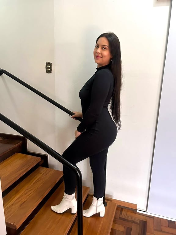 Tiffany Dias | Experiência exclusiva em bem estar |Studio Tantra Massagem em