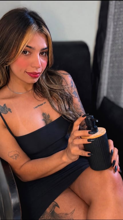 Angel Fox Massagista Tântrica, seu momento de prazer e conexão