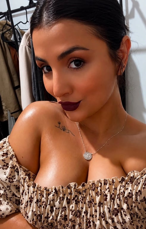 Cecília belucci Massagem Sensual – Prazer, Sensualidade e Relaxamento