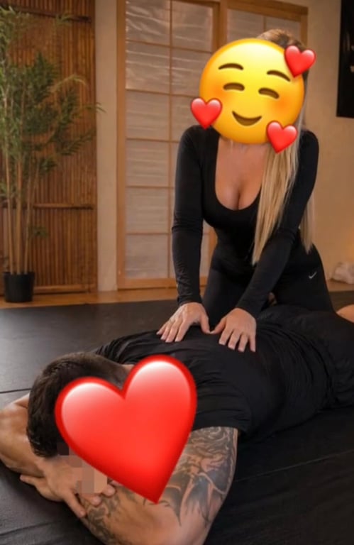 Jhade Toques macio e sensuais para te levar ao prazer .