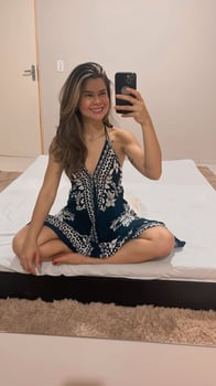 Terapeuta - Mickaela - MASSAGEM NURU E RELAXANTE 