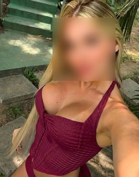 Paola Garcez - A melhor massagem Nuru da sua vida!