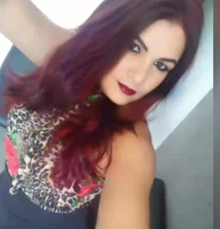 Lívia Lopes Massoterapeuta Massagem Relaxante Massagem sensual