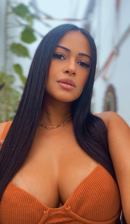 Karin Terapeuta Massagem Relaxante, Tântrica e Nuru Massagem sensual em
