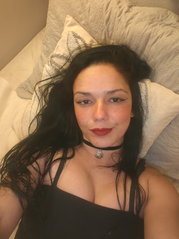 Isa Massoterapeuta para clientes exigentes. Massagem em