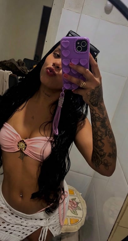 Livia Novas Experiencias Massagem sensual em