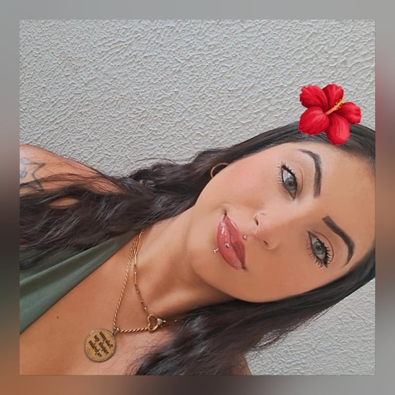 Jenifer Cardoso Massagem em