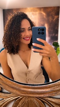 Angela Cristina