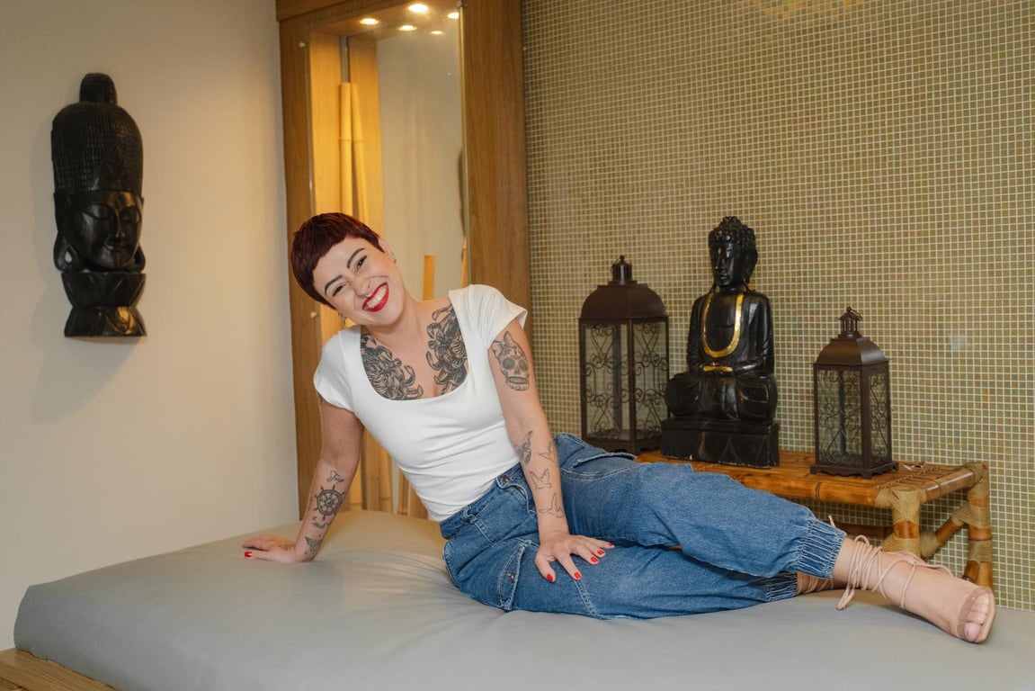 Dani Massoterapeuta Massagem