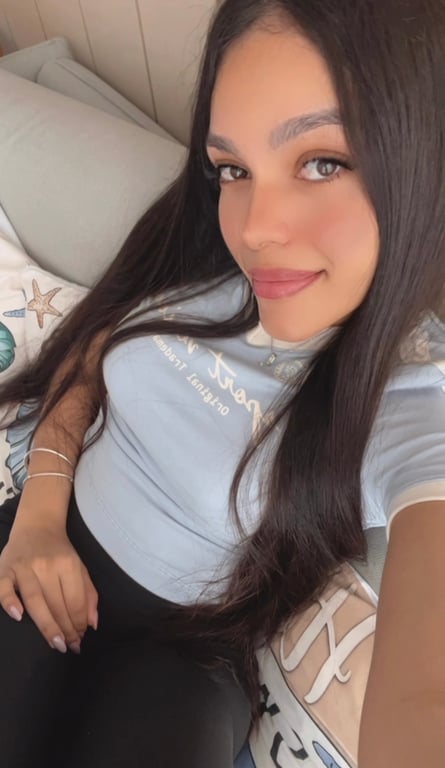 Emily Massagem nuru