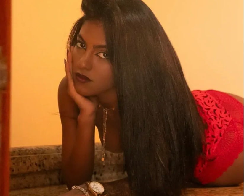 Pérola – A combinação perfeita entre carinho, charme e intensidade Massagem em