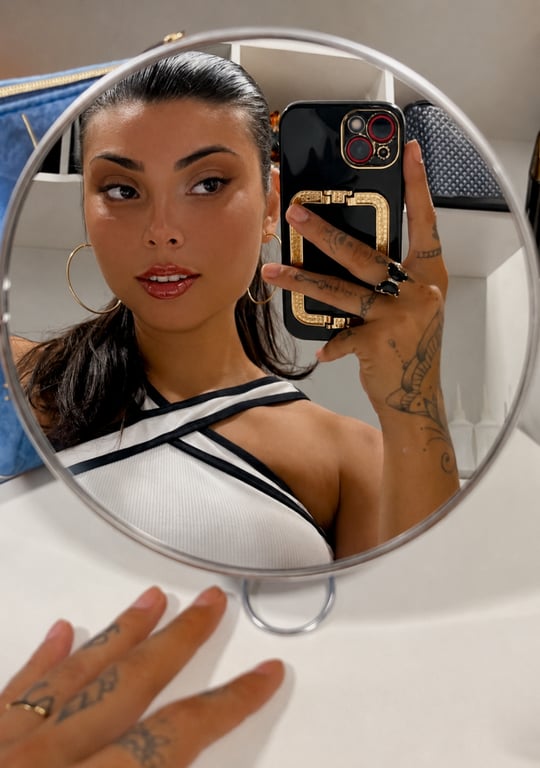 Luisa Especialista em Nuru (Massoterapeuta Profissional)