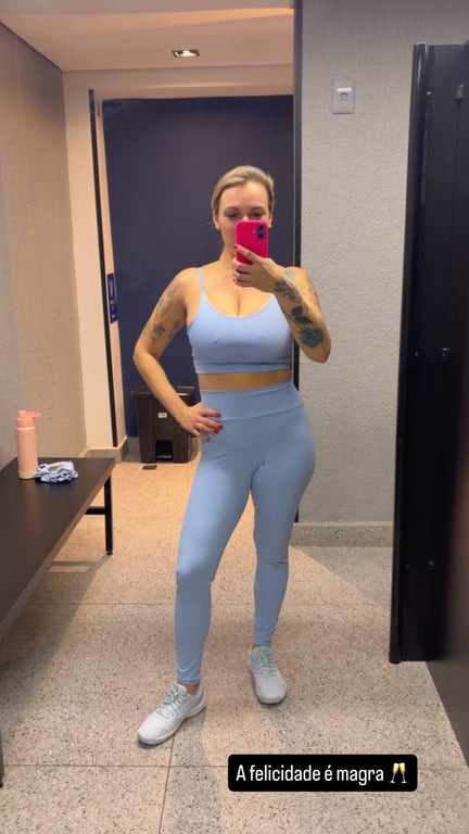 Marcela Loah Temporada em São Paulo Massagem em