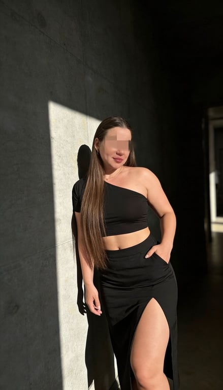Rubi, toque envolvente, olhar provocante e uma experiencia irresisti Massagista