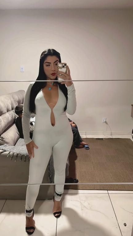 Amanda Sanches Massoterapeuta Massagem nuru