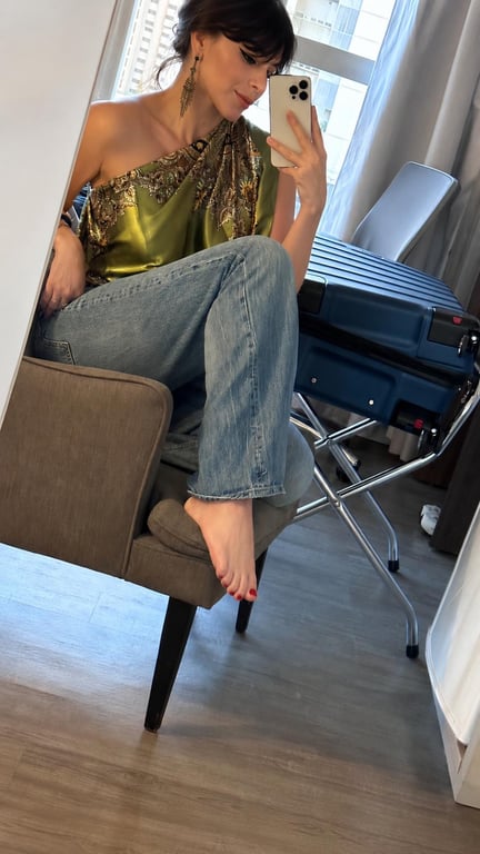 Leona Mahavydea Terapeuta Corporal | Tântrica Massagem