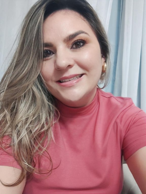Seu momento de prazer começa com uma massagem Massagem sensual
