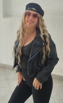 Anne:  Terapeuta Trabalho com massagens