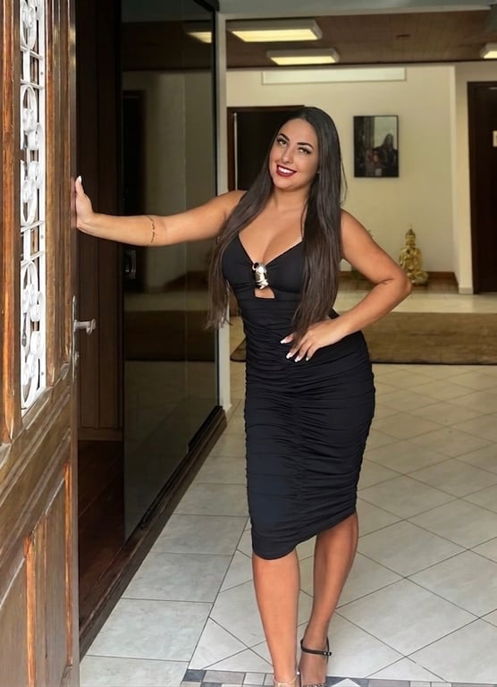 Helen venha ter um momento especial comigo