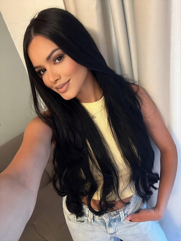 Bella Especialista em massagens relaxantes e sensuais! Massagem