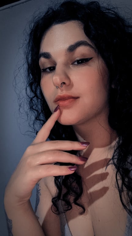 Yasmin | Massagem relaxante Massagem nuru em