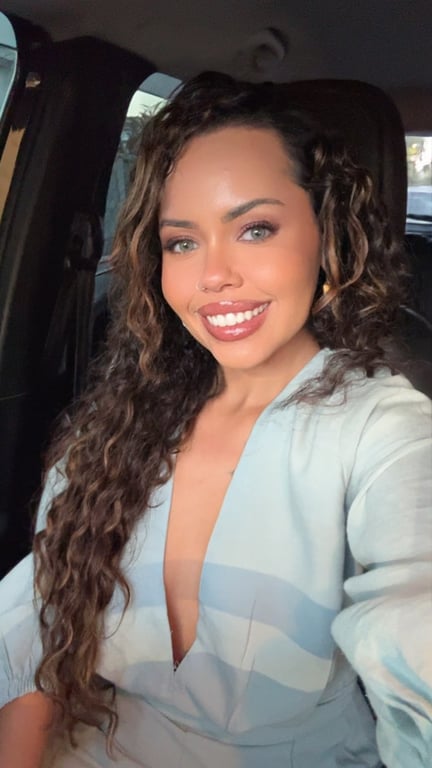 Beatriz Massagem Tântrica e Nuru sensual Massagem tântrica em