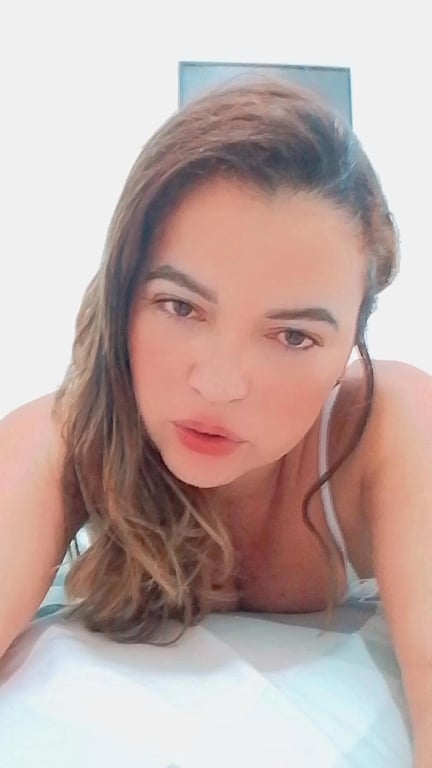 Anne Massoterapeuta Massagem Relaxante e Sensitiva. Massagem sensual