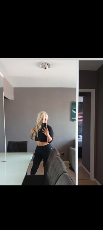 Sarah loira gaucha massoterapeuta maos de fada Massagem sensual em