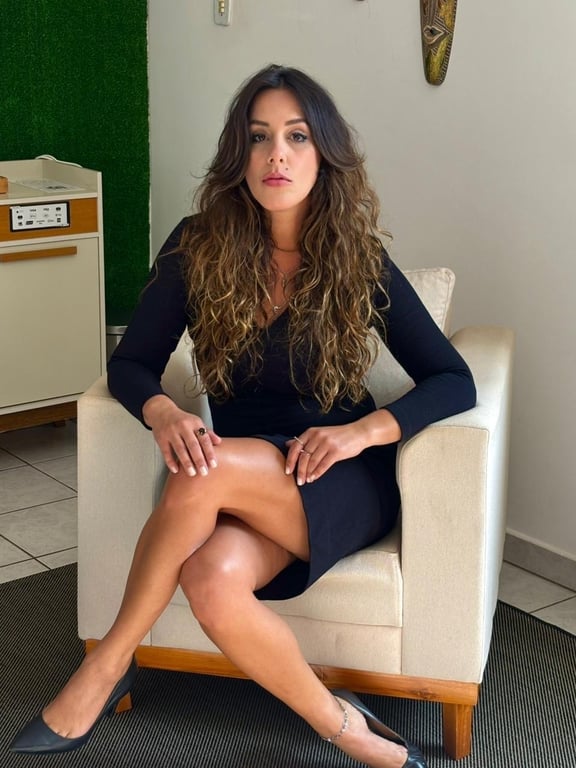 Massoterapeuta Aysha massagem de verdade Massagista em