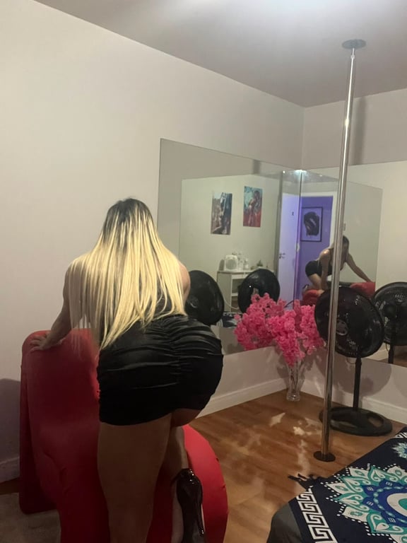 Ana Paula massoterapeuta Massagem sensual em