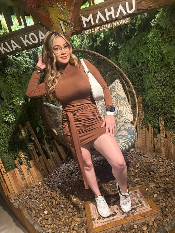 Claudia Sinta o Toque. Viva a Experiência.