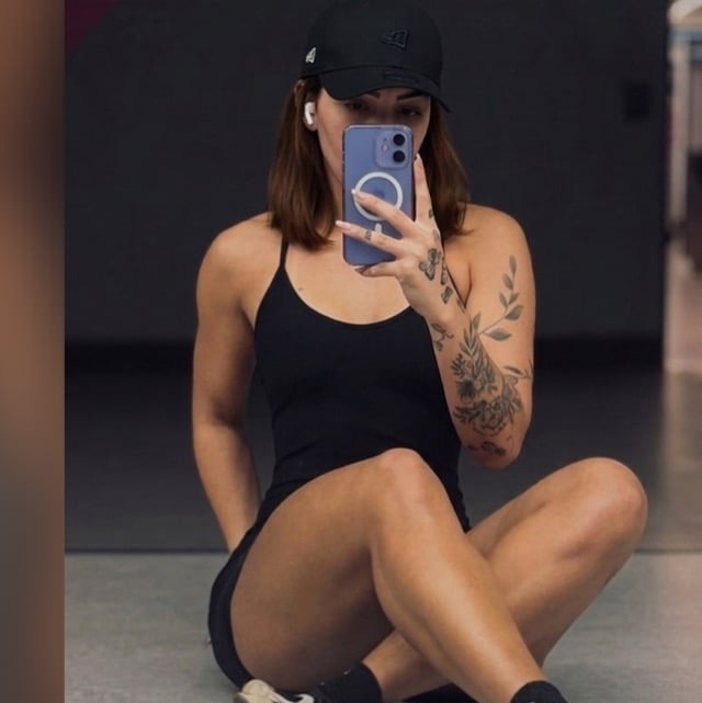 NAYRA Massagem Exclusiva para Quem Busca Prazer e Relaxamento Massagista em