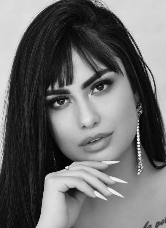 Tati Martins Carinhosa e Divertida