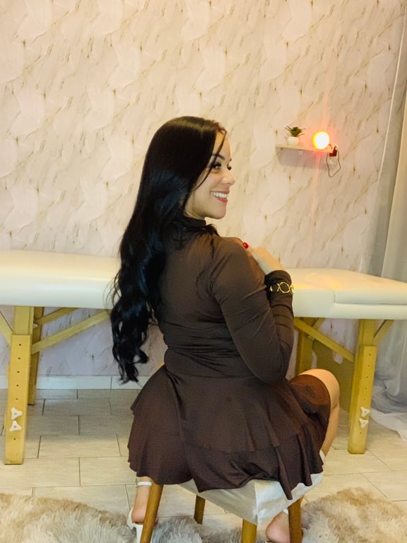 Milena Massagem sensual e nuru Massagem tântrica